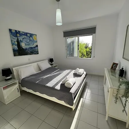 Limnaria Gardens K203 In Appartement *
